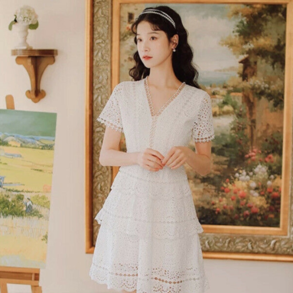 NWT Anthropologie Sunday mi Amor dress White Cotton Romantic Eyelet Lace SMALL